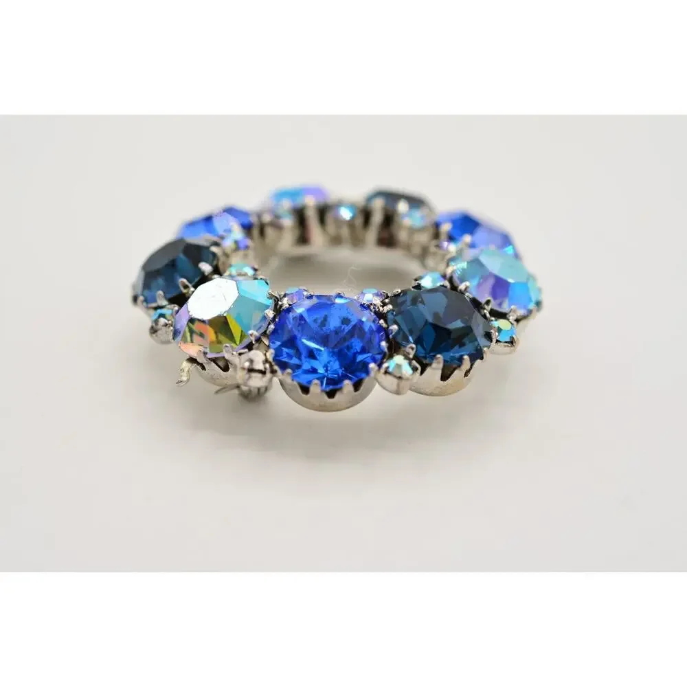 Weiss Vintage Crystal Pin Brooch Blue Prong Chunky Rhinestone Shiny Signed BinAJ